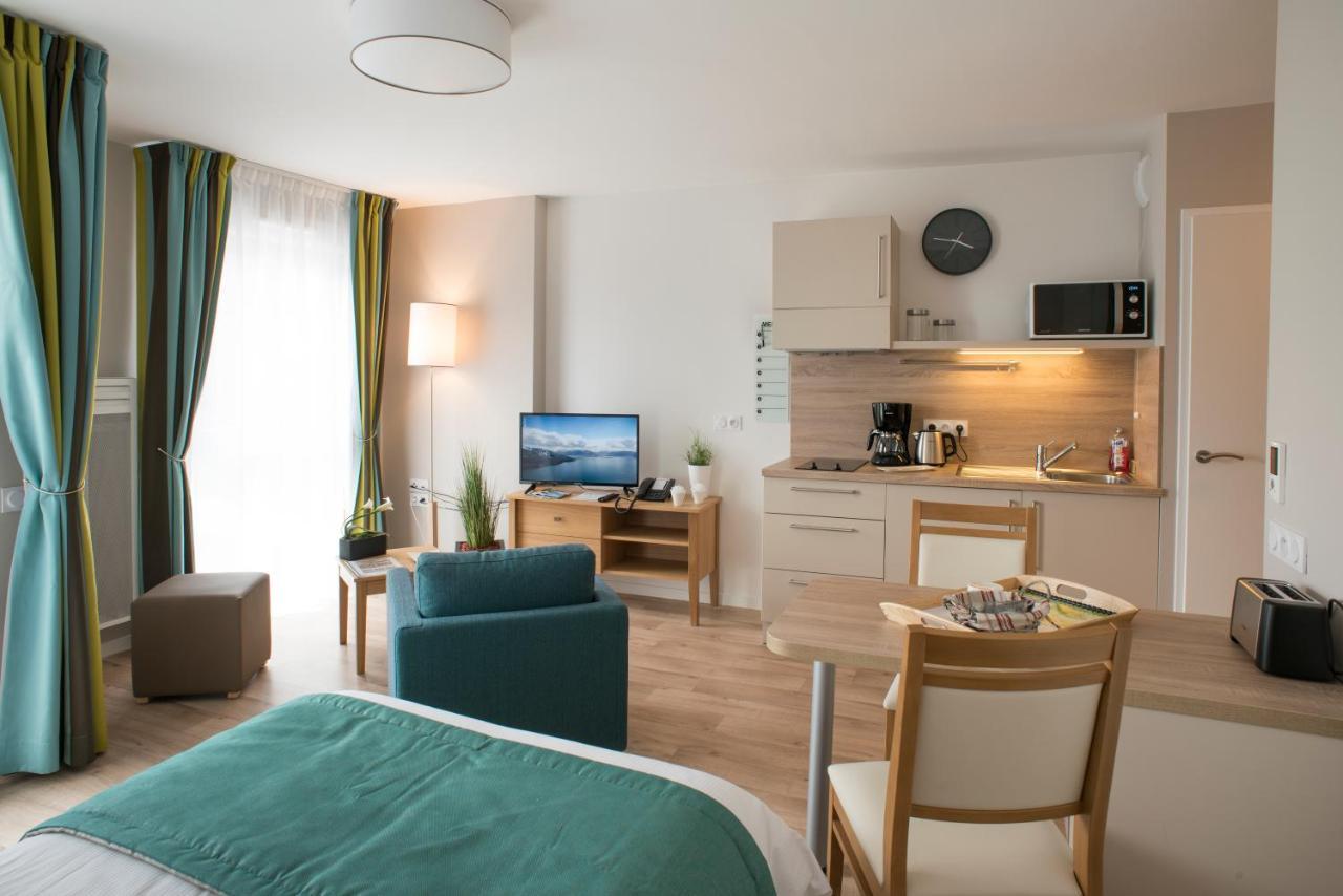 Aparthotel Domitys Les Voiles Pourpres Auray Exterior foto